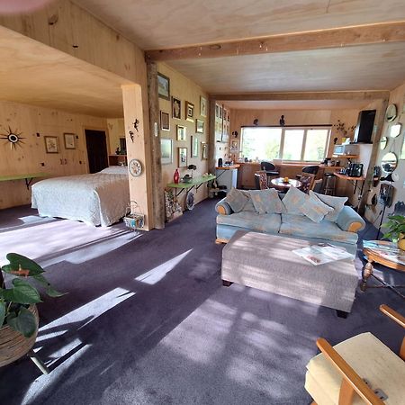 Shargmor Stable Hotel Matamata Bagian luar foto